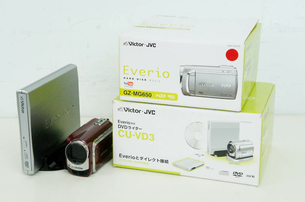 Used]with the DVD writer JVC VictorEbb Rio Everio video camera GZ