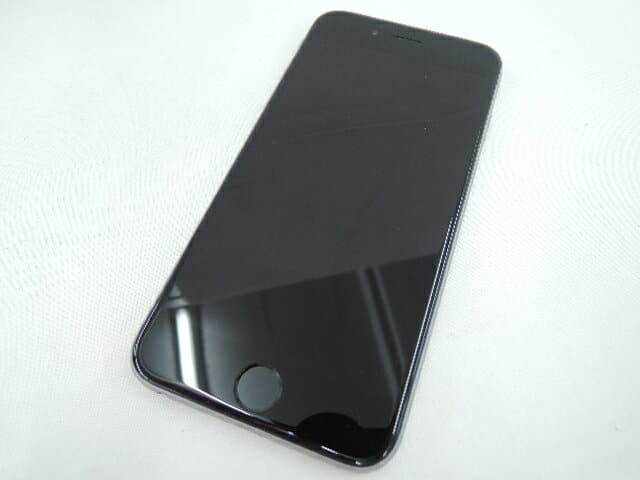 スマートフォン本体 iPhone 6s Space Gray 128 GB au iPhone 6s Space Gray 128 GB au Apple iPhone 6S 128GB - Space