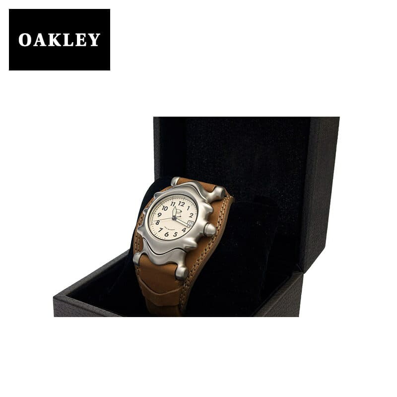Oakley saddleback watch new arrivals
