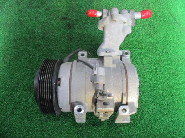 Used]A/C Compressor TOYOTA Voxy 2004 TA-AZR60G 10S17C - BE FORWARD