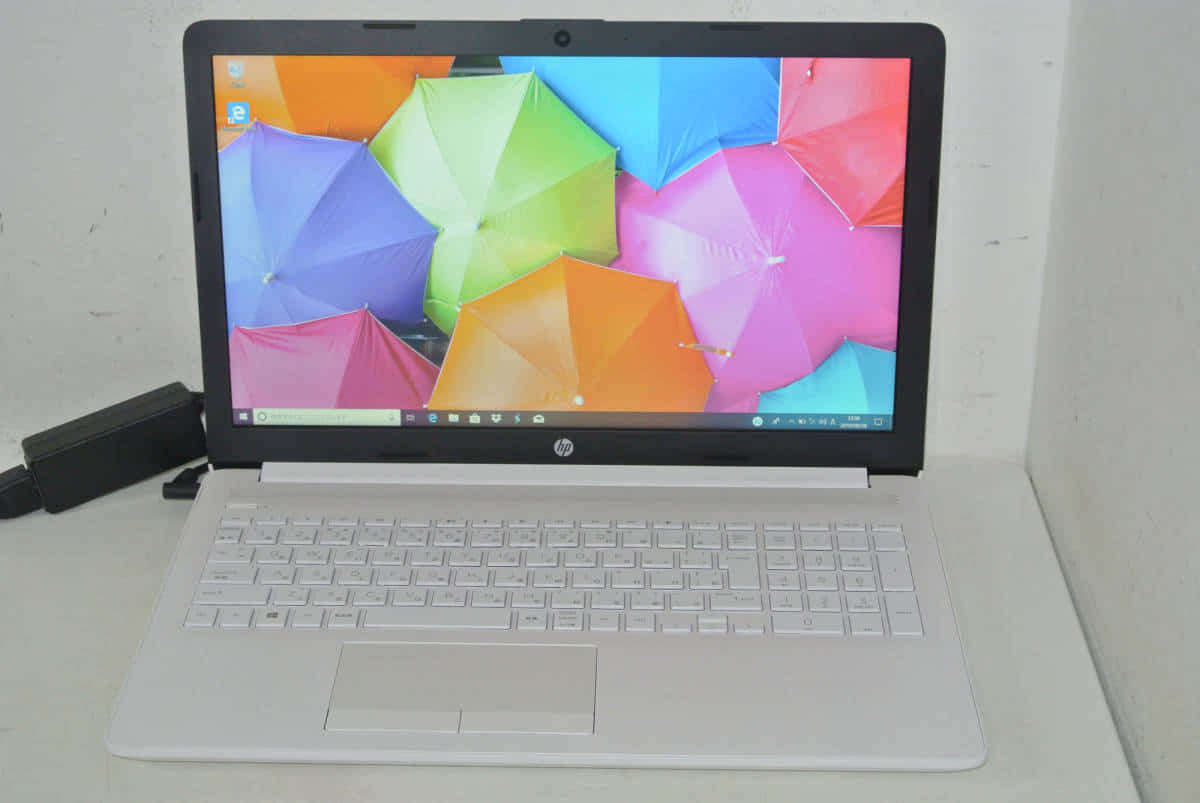 美品☆HP 15ｂ メモリ8GB SSD120GB　AMD E2-9000e 美品 HP 15-db0156AU AMD E2-9000e@1.5G/4G/1T/DVD/15.6液晶