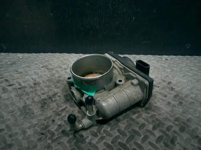 Nissan QR25 Throttle Body for X-Trail and Teana
