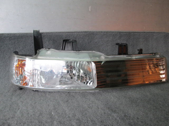 Honda Thats 07 Aba Jd1 Right Headlight sckj01 Used Pa Ebay