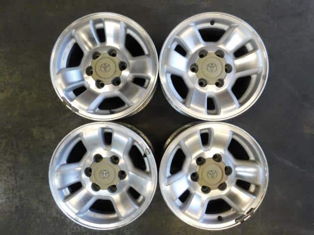 Used]Wheel TOYOTA Hilux Surf 1996 KD-KZN185G - BE FORWARD Auto Parts