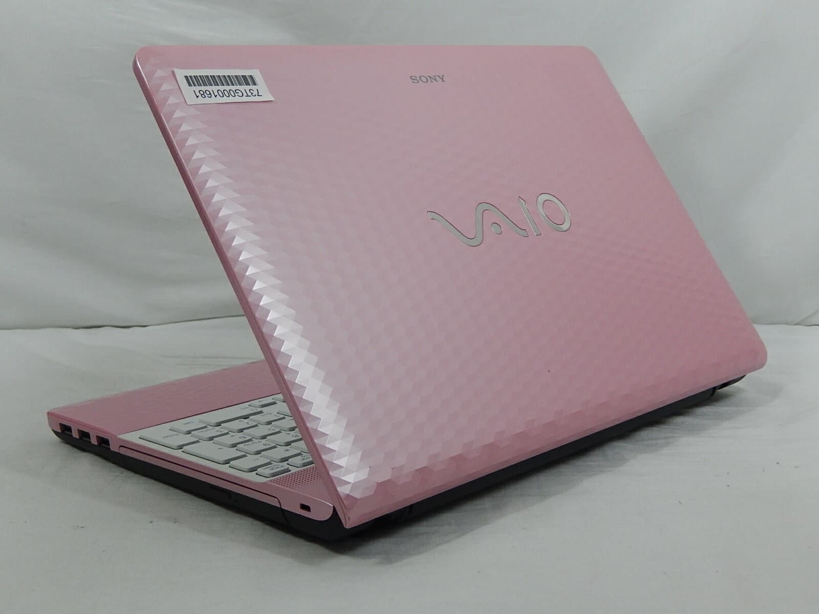 Used]SONY VAIO VPCEH29FJ/PCG-71B11N/Corei5 2430M 2.4GHz memory 4GB