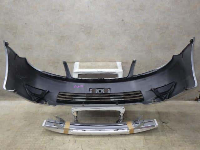 Used]Front Bumper TOYOTA Corolla Fielder 2004 CBA-NZE121G