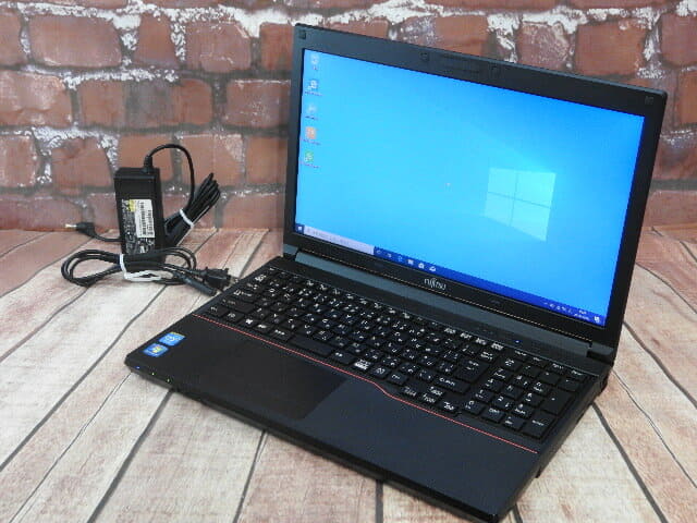 FUJITSU LIFEBOOK A553/HX Celeron-1000M 1.80GHz/メモリ4GB/HDD320GB