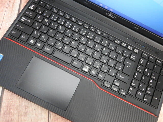FUJITSU LIFEBOOK A553/HX Celeron-1000M 1.80GHz/メモリ4GB/HDD320GB