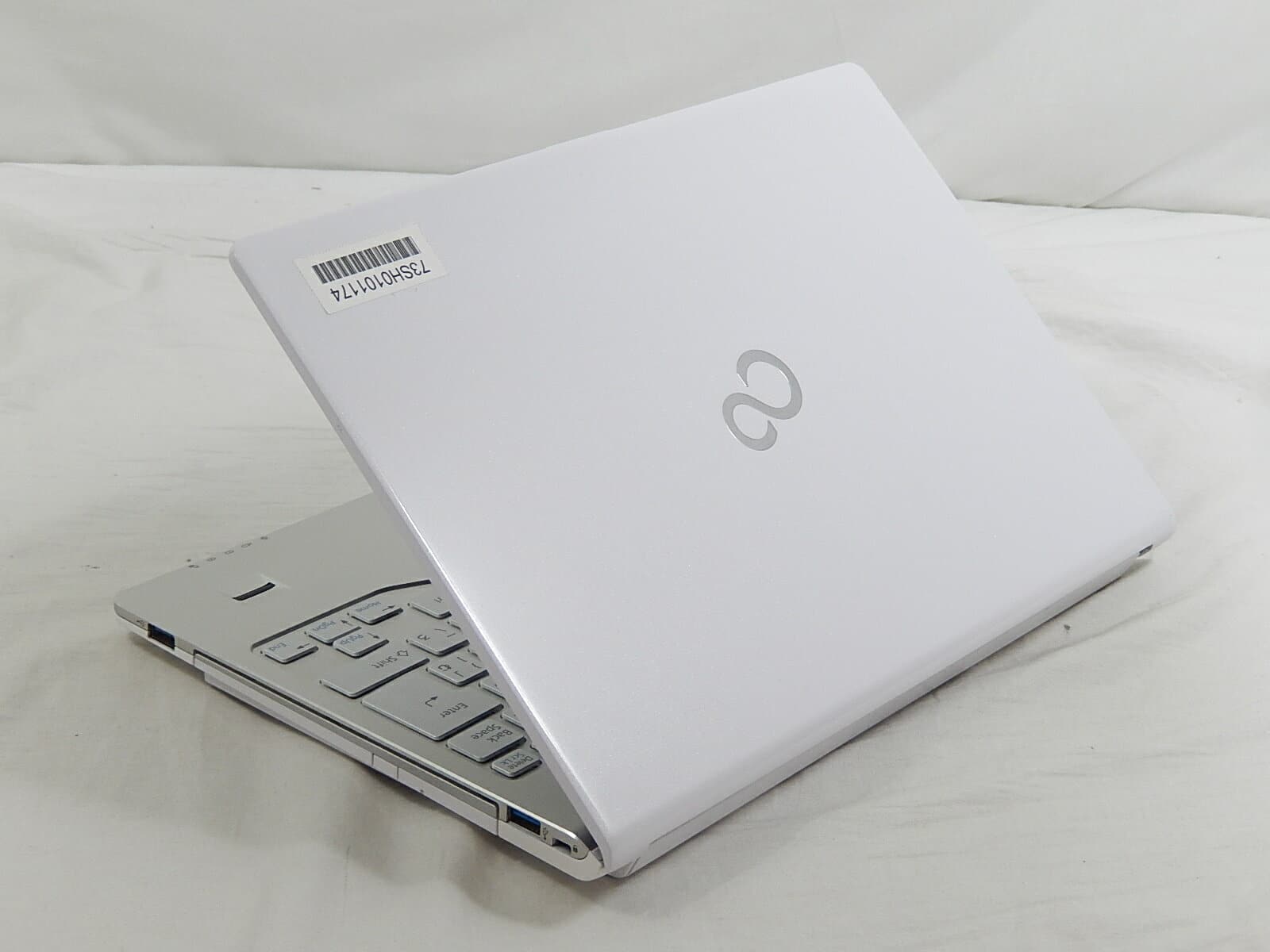 その他ノートPC本体 Fujitsu sh75/w Amazon.co.jp: FMV LIFEBOOK SH75/W FMVS75WWP : パソコン・周辺機器