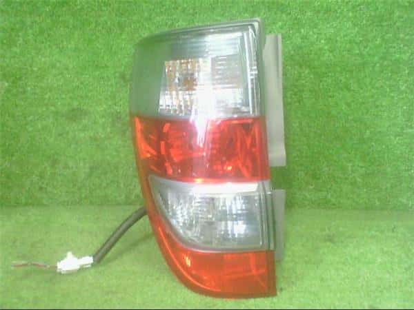 Honda Zest 09 Dba Je1 Left Tail Light Used Pa Ebay