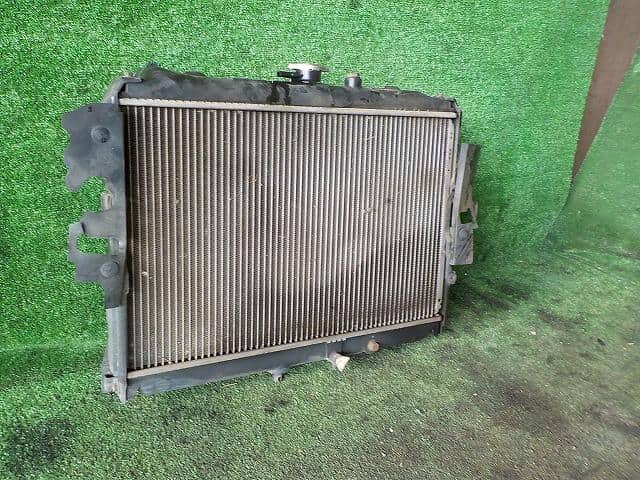 [Used]Radiator MAZDA BONGO F81F15200A - BE FORWARD Auto Parts