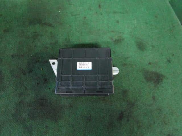 Used]Engine Control Unit / ECU MITSUBISHI Toppo 2008 DBA-H82A 