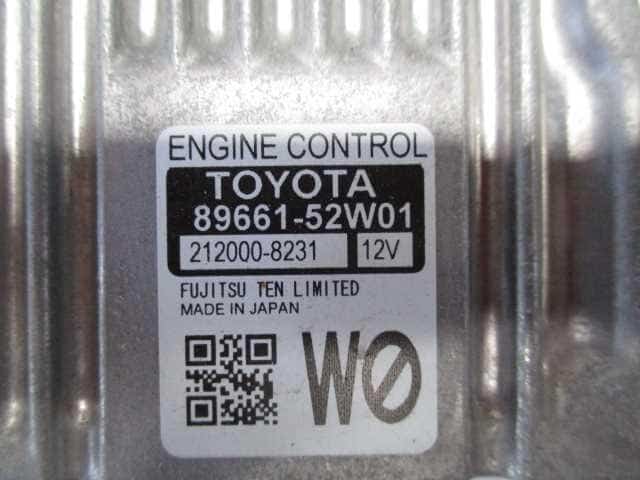 Used]Engine Control Unit TOYOTA Porte 2013 DBA-NSP140