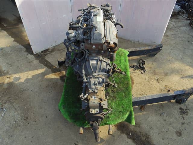 Двигатель toyota dyna 11b