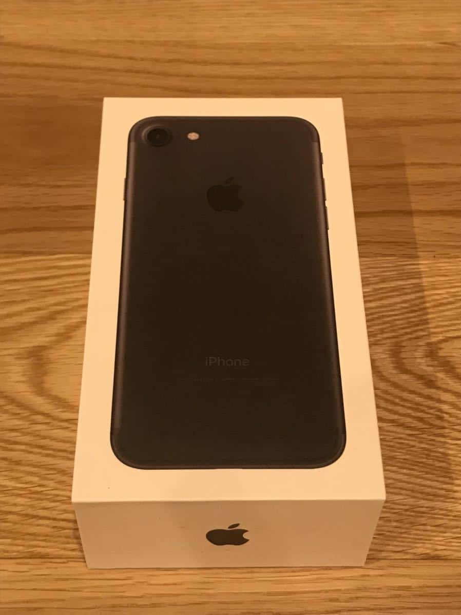 [New]Apple iPhone7 32GB Black SIM-Free SIM unlocked IMEI