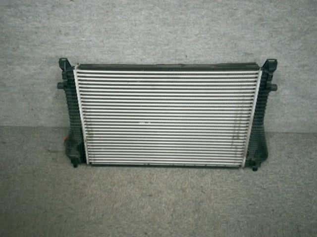 Genuine Volkswagen Inter-Cooler 5Q0-145-803-T Genuine Volkswagen Inter-Cooler 5Q0-145-803-T