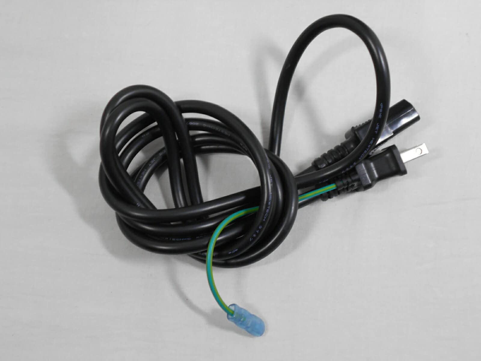 FUJITSU FMVD34003 ESPRIMO D587/S Celeron G3900 2.8GHz 4GB 500GB■1週間保証 FUJITSU FMVD34003 ESPRIMO D587⁄S Celeron G3900 2.8GHz 4GB 500GB□1