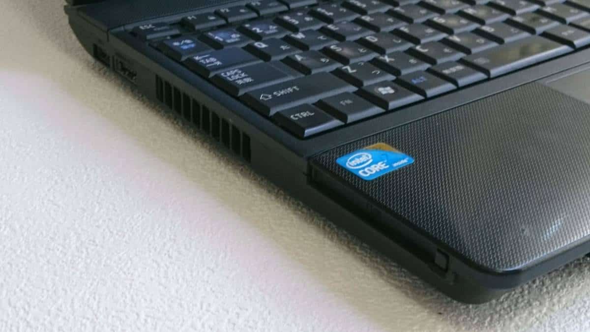 Used]TOSHIBA Satellite K45 266E/HDX Core i7-620M/2.66GHz/4GB SSD