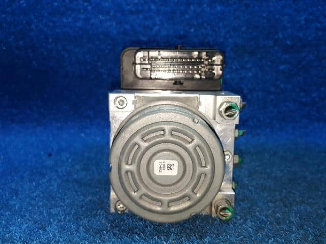 [Used] ABS Control Module Renault Samsung SM6 2016 476608426R - BE ...
