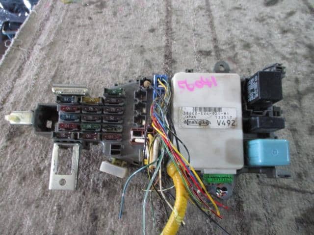 [Used]Fuse Box HONDA Accord 1994 E-CD6 38600SV4921M1