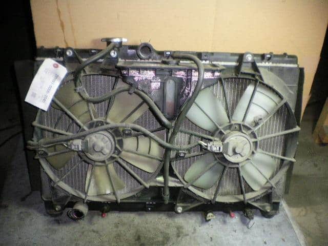 [Used]Radiator TOYOTA Altezza 1998 GF-SXE10 164007A630 - BE FORWARD ...