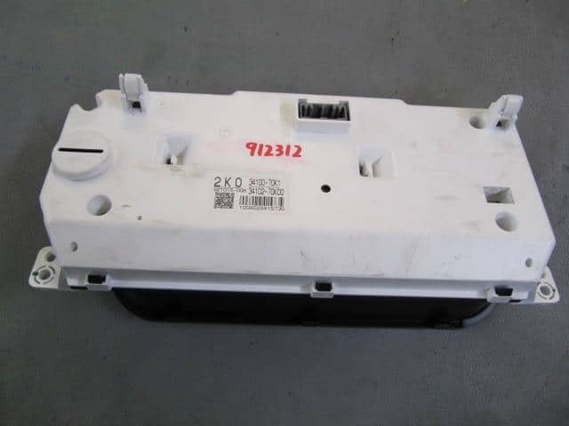 [Used]Wagon R MH23S Speedometer 15732251 - BE FORWARD Auto Parts