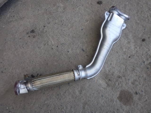 Used]Front Exhaust Pipe MITSUBISHI Pajero Jr 1997 E-H57A MR239137
