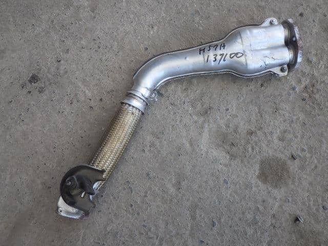 Used]Front Exhaust Pipe MITSUBISHI Pajero Jr 1997 E-H57A MR239137