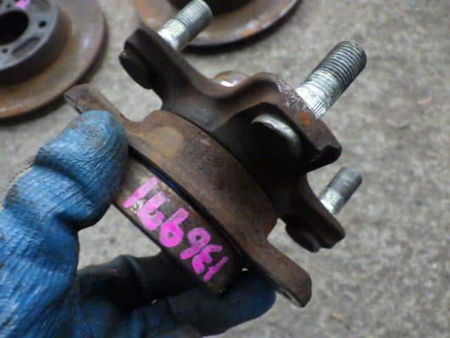 Used]Front Wheel Hub SUZUKI Alto 2015 DBA-HA36S 4340174P00 - BE