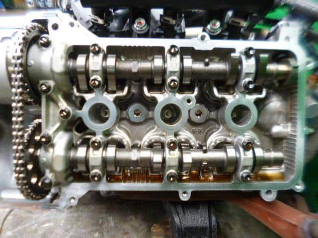 Двигатель suzuki r06a