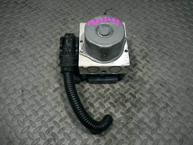 Used Abs Actuator Honda Step Wagon 15 Dba Rp1 taa952 Be Forward Auto Parts