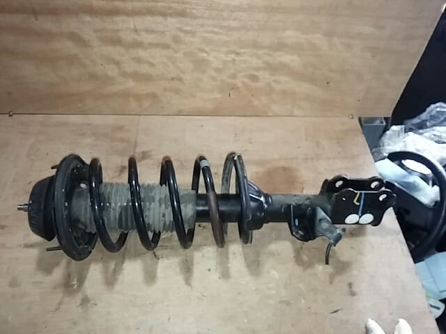 Used Front Right Shock Absorber Kia Picanto 2010 Be Forward Auto Parts