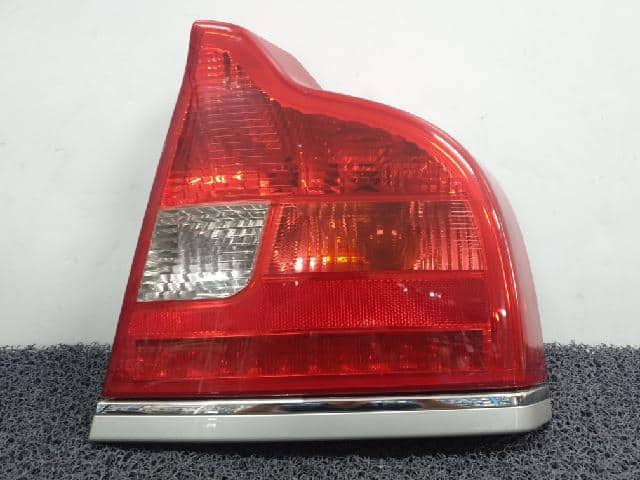 Volvo s80 2024 led tail lights