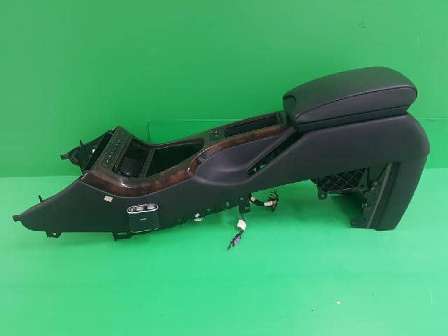 Used Console Box Bmw X5 2005 Be Forward Auto Parts