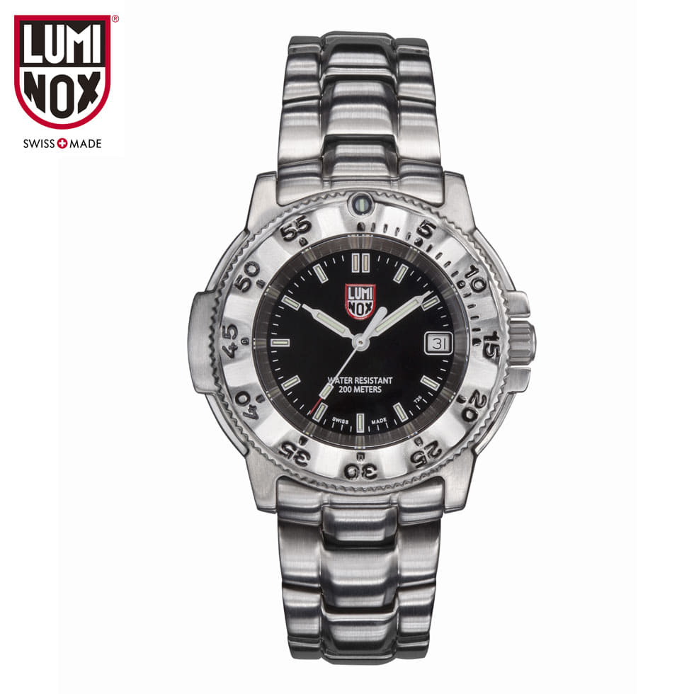 luminox 3202