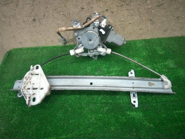 Honda Fit 07 Dba Gd1 Rear Left Door Regulator saaj02 Used Pa Ebay