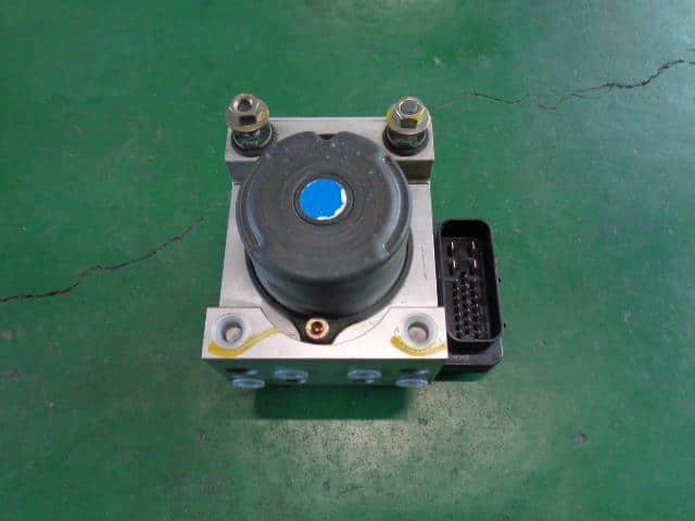 Used]ABS Actuator HONDA Fit 2002 LA-GD1 57110SEL000 - BE FORWARD 