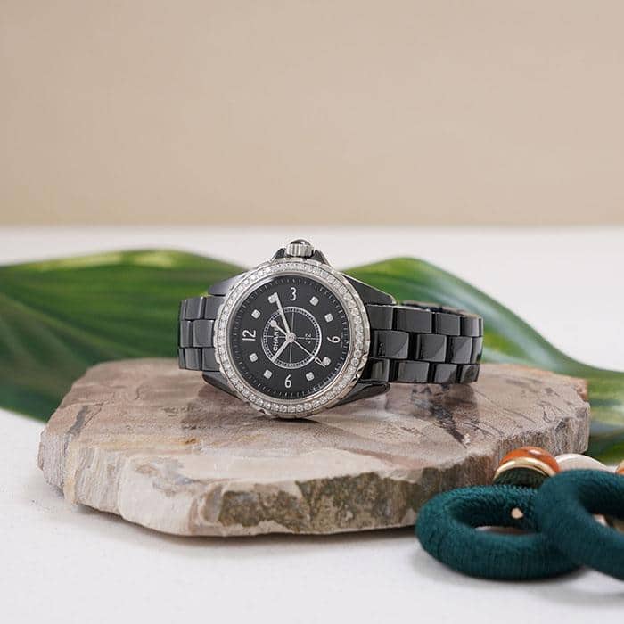 New CHANEL Chanel J12 H3108 diamond QZ 33mm CHANEL Lady s BE