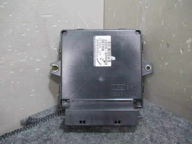 Used]Carry DA63T Engine Control Unit / ECU 3392067HN1 - BE FORWARD