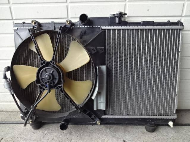 Used]Corolla AE110 radiator BE FORWARD Auto Parts