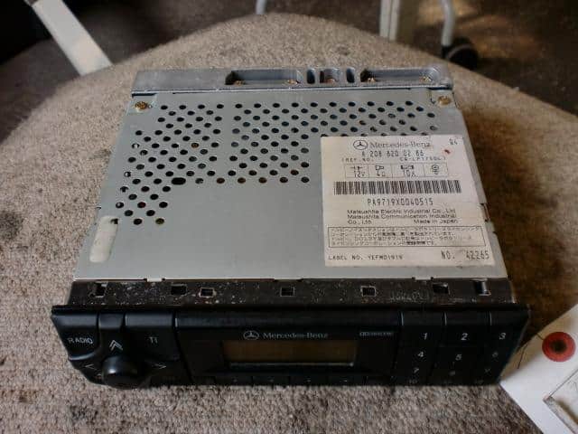 Mercedes w168 factory radio cassette a1688200186 a1688200186 - OE Number ⏩  Xdalys