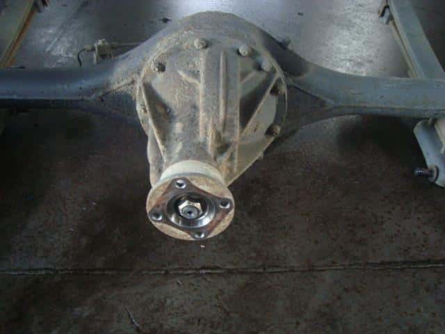 [Used]Caravan VWE25 Rear Axle Housing Assembly 38300VW503 - BE FORWARD ...