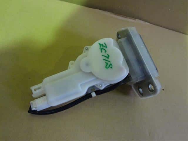 Used]Swift ZC71S Rear Gate Self-Locking Solenoid 8251063J00 - BE