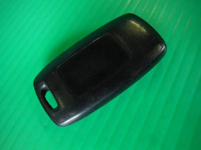 [Used]Demio DY3W Keyless Entry Remote Control Key - BE FORWARD Auto Parts