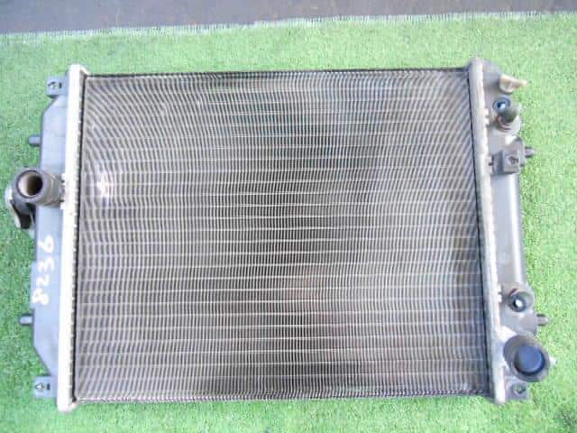 Used]Mira L250V radiator 16400B2250 BE FORWARD Auto Parts