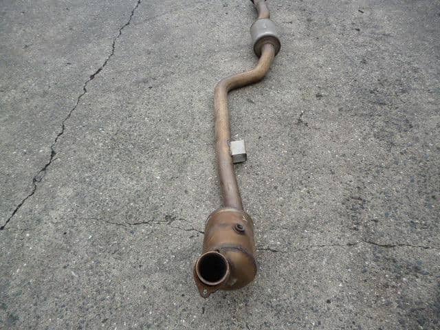 Used Benz W211 E Class 211056C catalytic converter 211 491