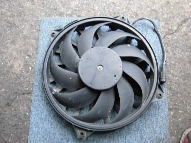 Used]Citroen C5 X4RFN fan motor - BE FORWARD Auto Parts