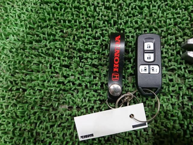 [Used]N-BOX Custom JF1 Keyless Entry Remote Control Key 72147TY0J02 ...