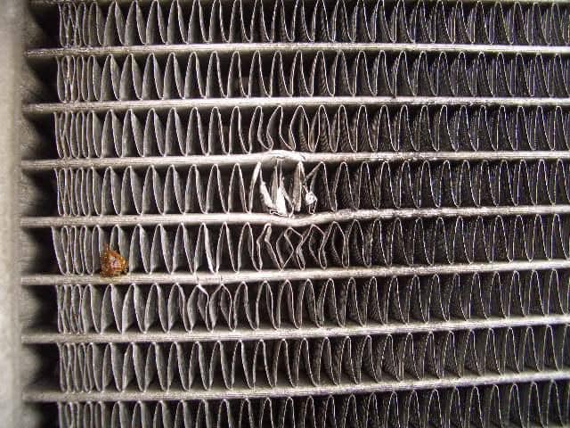 [Used]Harrier MCU10W radiator 4221717611 - BE FORWARD Auto Parts