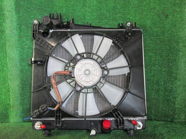 Used]Clipper DR17V radiator 214004A01K BE FORWARD Auto Parts
